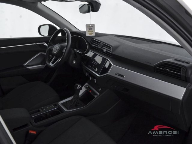 AUDI Q3 usata 11