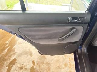 VOLKSWAGEN Golf usata, con Bracciolo