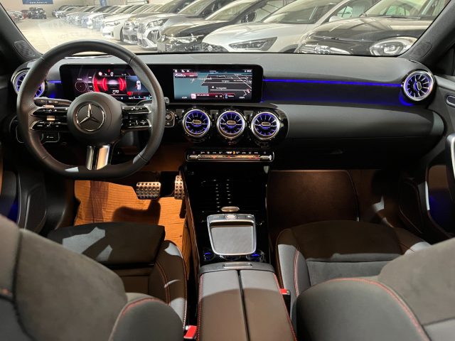 MERCEDES-BENZ A 200 usata, con Chiusura centralizzata