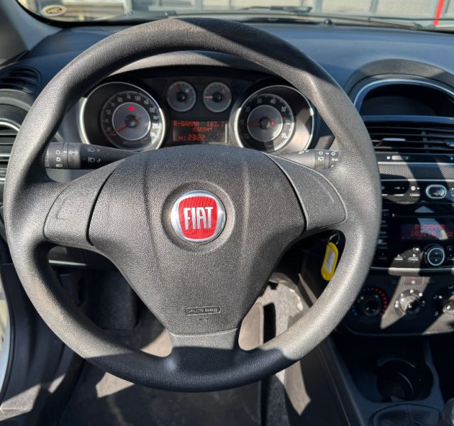 FIAT Punto usata, con USB