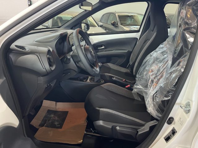 TOYOTA Aygo usata, con Autoradio