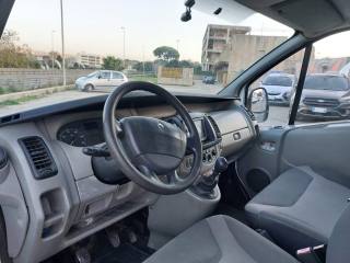 RENAULT Trafic usata 8