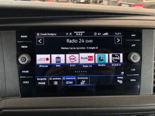 VOLKSWAGEN Caravelle usata, con Park Distance Control