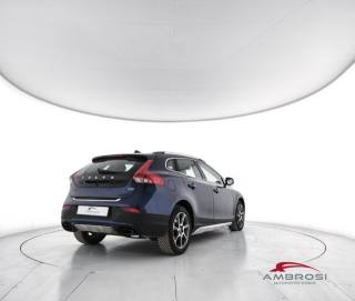 VOLVO V40 Cross Country usata 2