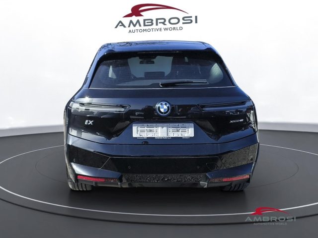 BMW iX usata 7