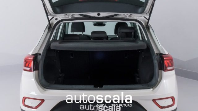 VOLKSWAGEN T-Roc usata, con Cerchi in lega
