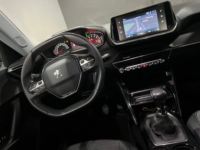 PEUGEOT 2008 usata, con Boardcomputer