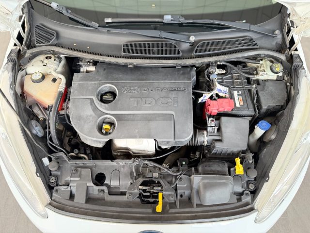 FORD Fiesta usata, con Isofix