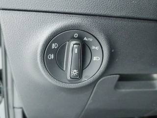 SKODA Karoq usata, con Bluetooth