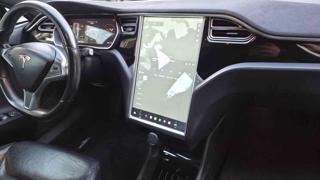 TESLA Model S usata, con Chiusura centralizzata