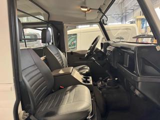 LAND ROVER Defender usata 5