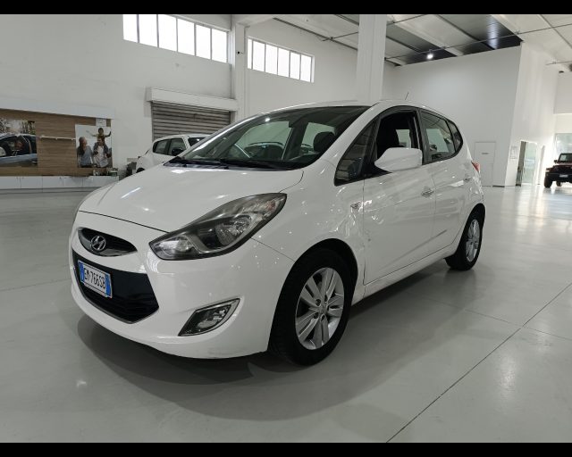 HYUNDAI iX20 usata, con Airbag