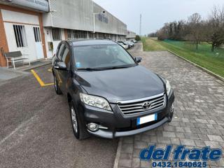 TOYOTA RAV 4 usata, con Cerchi in lega