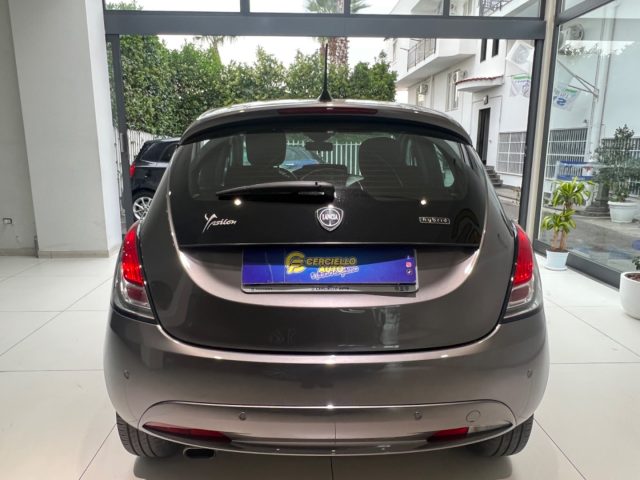 LANCIA Ypsilon usata, con Boardcomputer