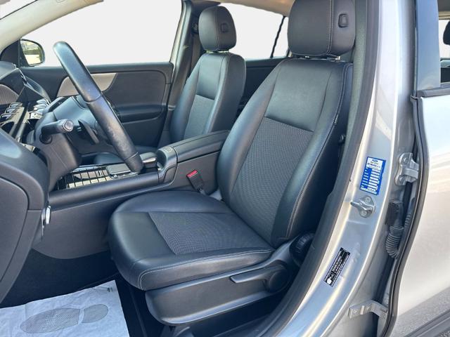 MERCEDES-BENZ GLA 200 usata, con Cronologia tagliandi