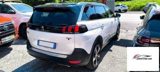 PEUGEOT 5008 usata, con Autoradio