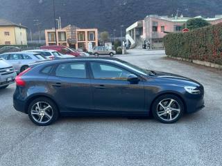 VOLVO V40 usata, con Airbag laterali
