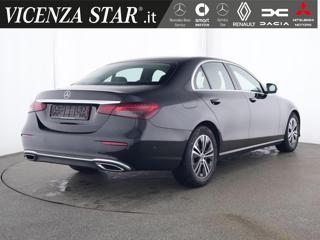MERCEDES-BENZ E 200 usata, con Airbag Passeggero