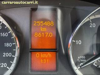 MERCEDES-BENZ Vito usata, con Sensori di parcheggio anteriori