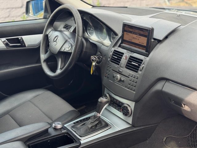 MERCEDES-BENZ C 220 usata, con Controllo trazione