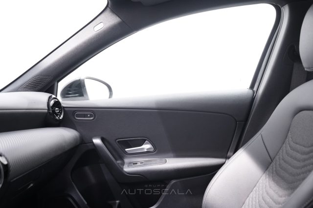 MERCEDES-BENZ A 180 usata, con Sistema di navigazione