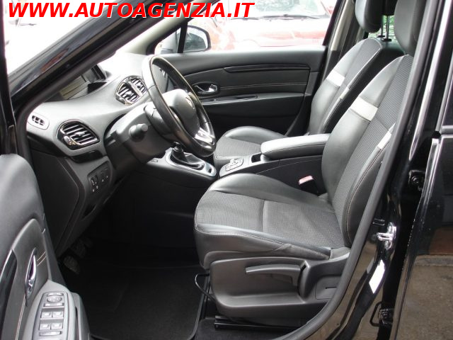 RENAULT Scenic usata 6