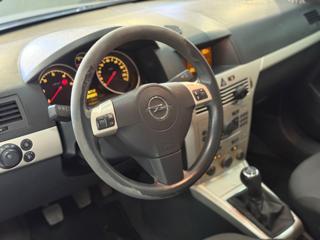 OPEL Astra usata 13