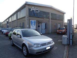 VOLKSWAGEN Golf 1.6 16V cat 5 porte Highline *OK NEOPATENTATI*
