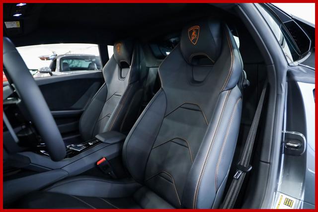 LAMBORGHINI Huracan usata, con USB