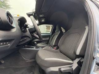 TOYOTA Aygo X usata, con ESP