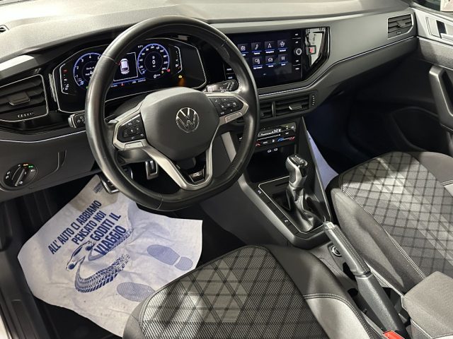 VOLKSWAGEN Taigo usata, con Autoradio