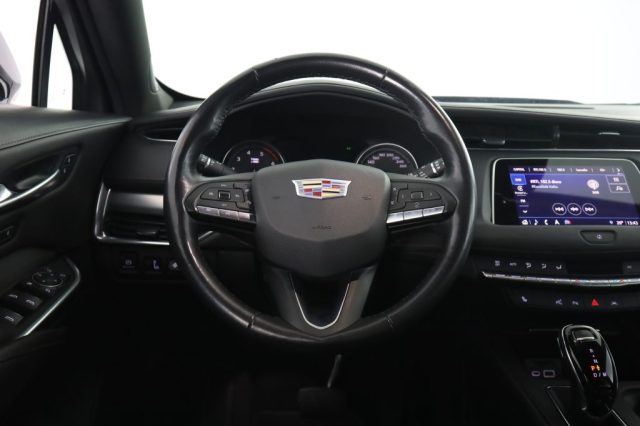 CADILLAC XT4 usata 6