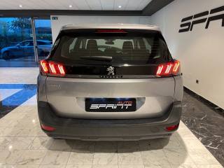 PEUGEOT 5008 usata, con Cruise Control