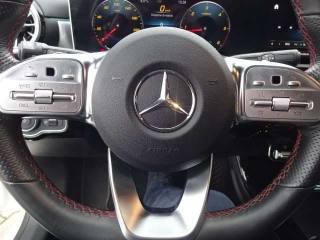 MERCEDES-BENZ CLA 200 usata, con Controllo automatico clima