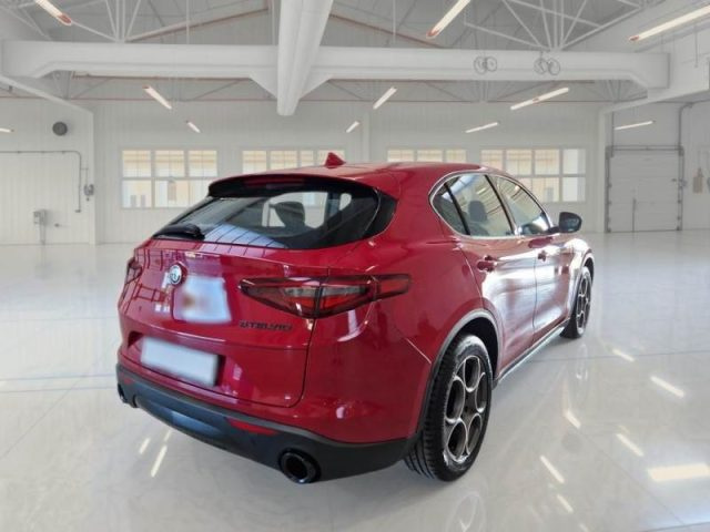 ALFA ROMEO Stelvio usata, con Airbag