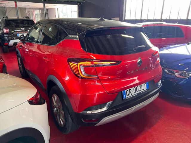 RENAULT Captur usata, con Autoradio