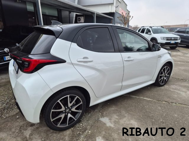 TOYOTA Yaris usata, con Fendinebbia