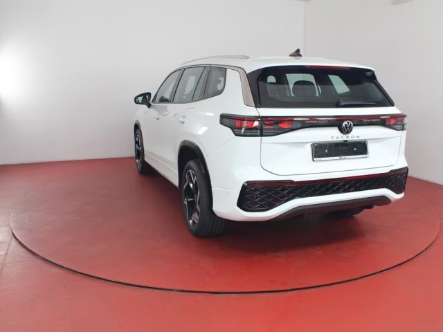 VOLKSWAGEN Tayron usata, con Autoradio