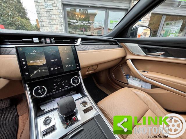 JAGUAR XF usata, con Sistema di navigazione