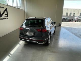 VOLKSWAGEN Tiguan usata, con Boardcomputer