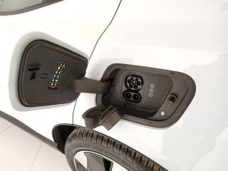 VOLVO EX30 usata, con Controllo automatico clima