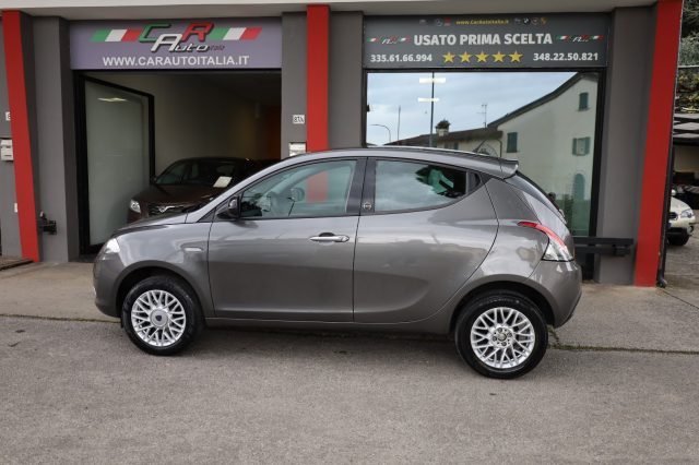 LANCIA Ypsilon usata, con Volante in pelle