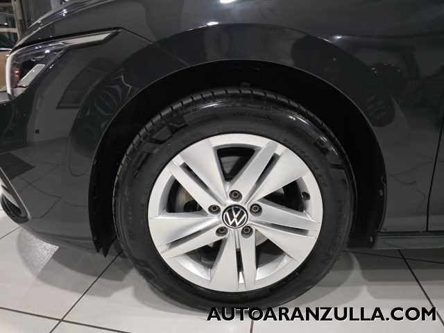VOLKSWAGEN Golf usata, con Bracciolo