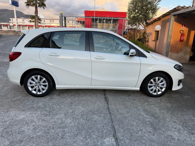 MERCEDES-BENZ B 180 usata, con Climatizzatore