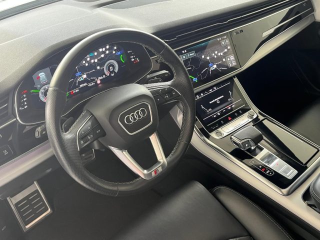 AUDI Q8 usata 30