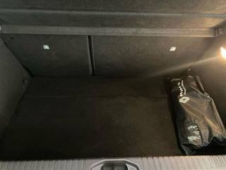 RENAULT Clio usata, con Hill holder