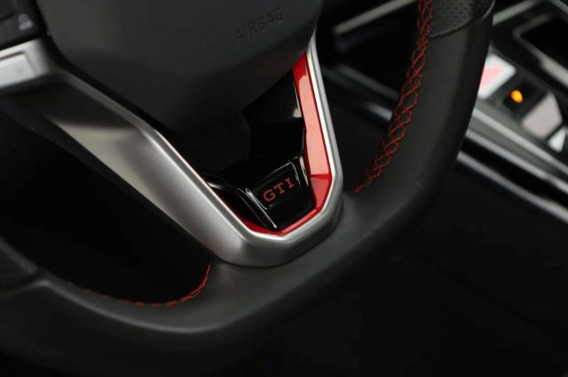 VOLKSWAGEN Golf GTI usata, con Cruise Control