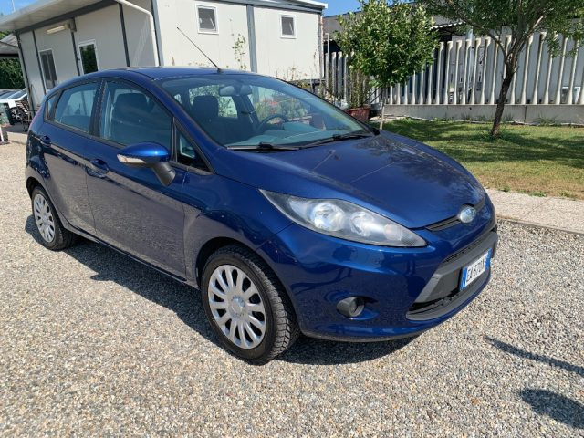 FORD Fiesta usata, con Autoradio