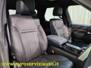 LAND ROVER Discovery usata, con Sensori di parcheggio posteriori