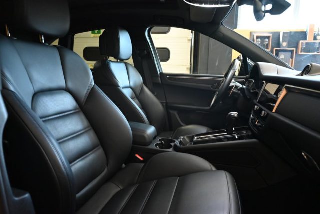 PORSCHE Macan usata 42
